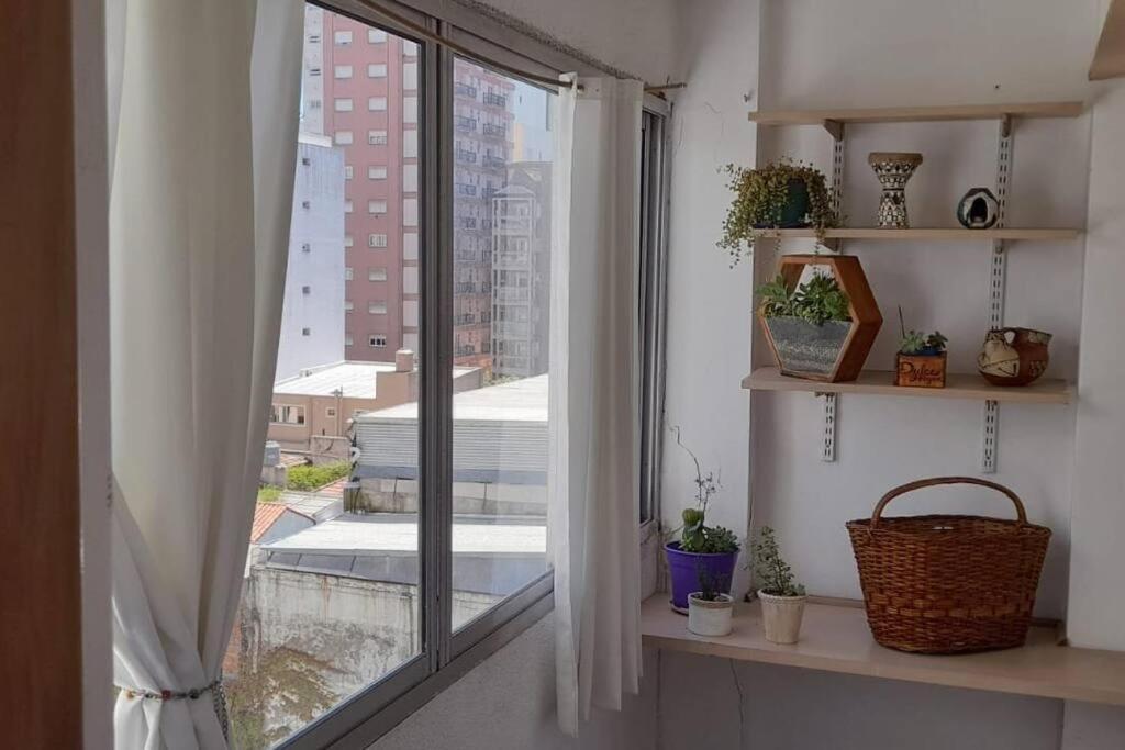 Dos Ambientes Modernos Y Luminosos En La Perla Apartamento